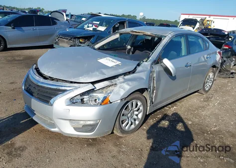 2013 Nissan Altima 2.5 S z USA, uszkodzony, nr VIN 1N4AL3AP7DC199986